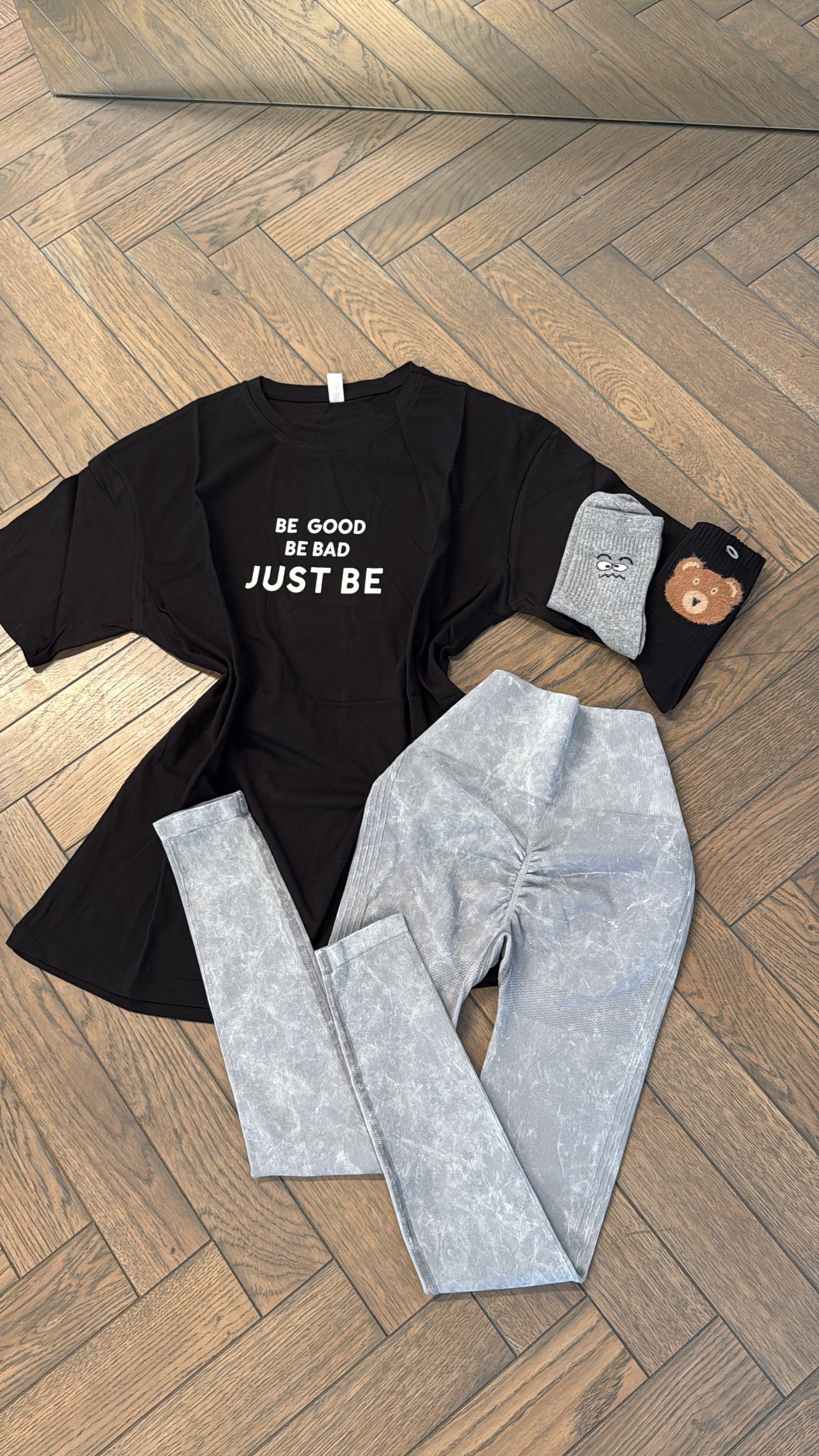 Gray push up leggings