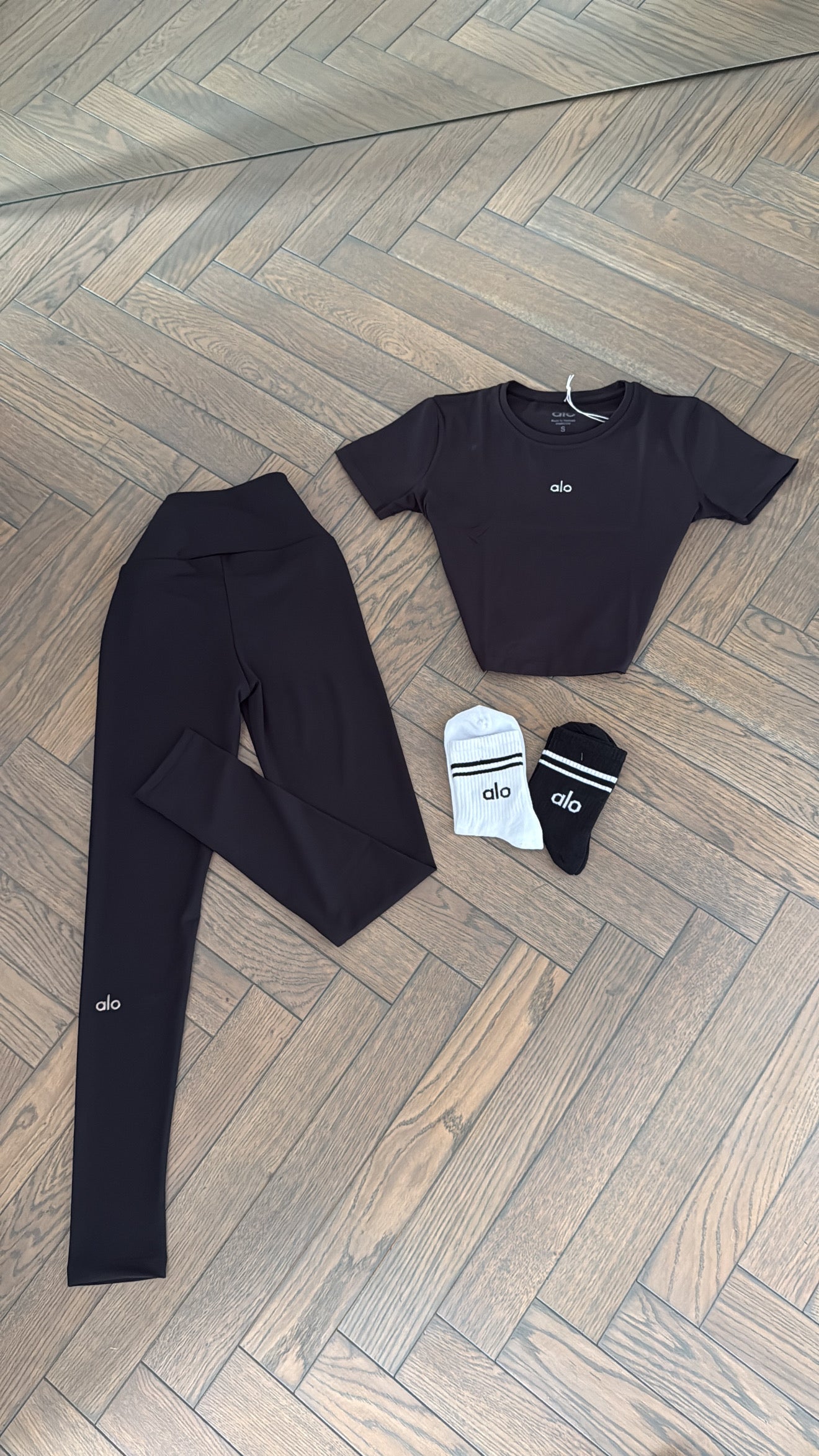 3 piece set- crop top+leggings+socks
