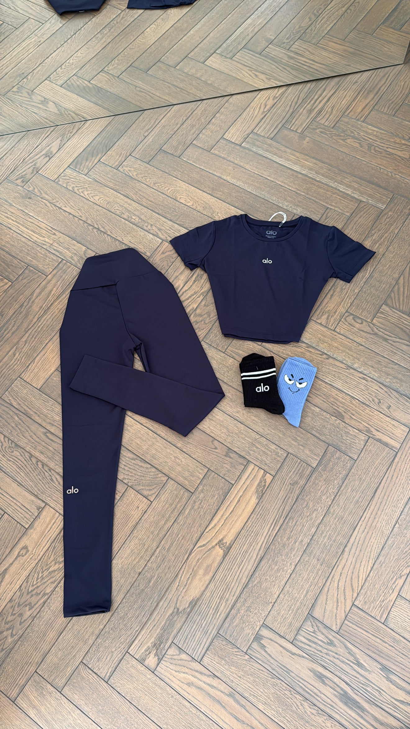 3 piece set- crop top+leggings+socks