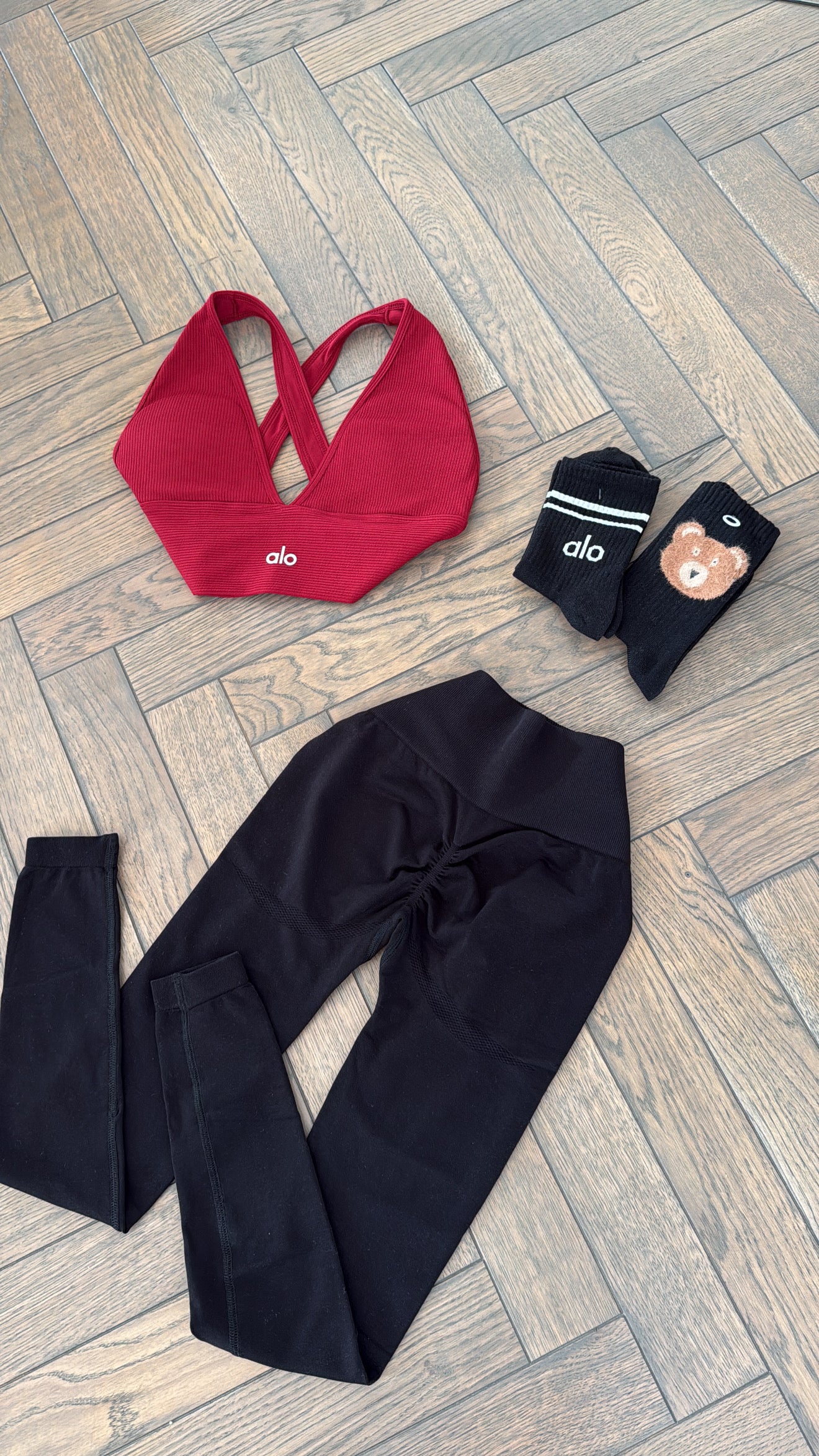Set- crop top+leggings+socks