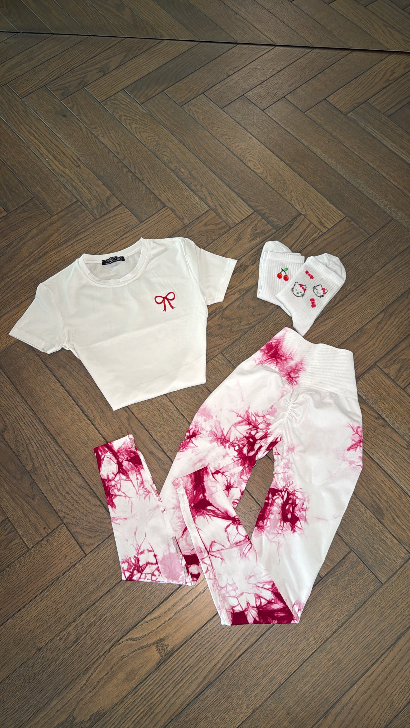 3 piece set- crop top+leggings+socks