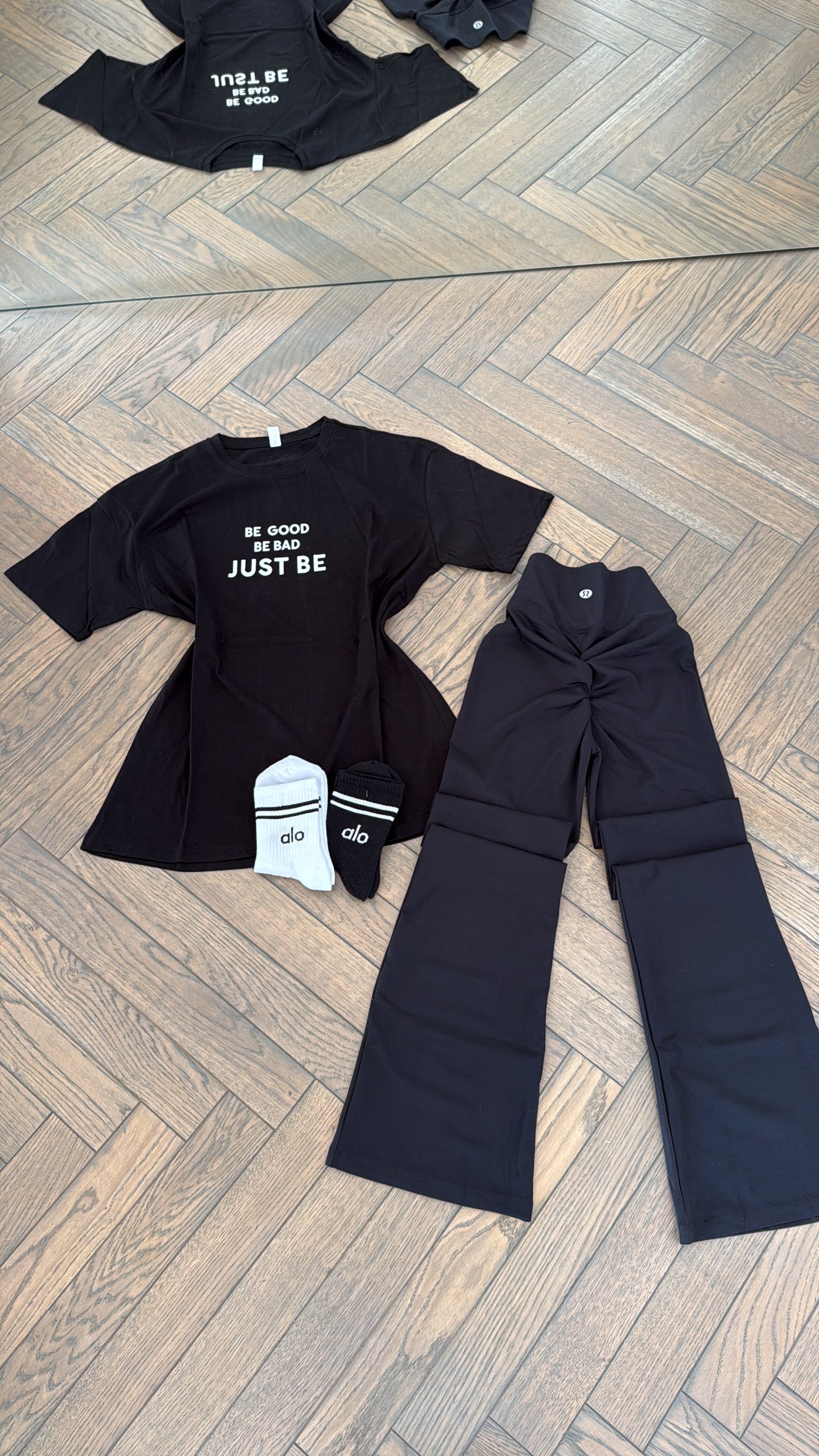 3 piece set- crop top+leggings+socks