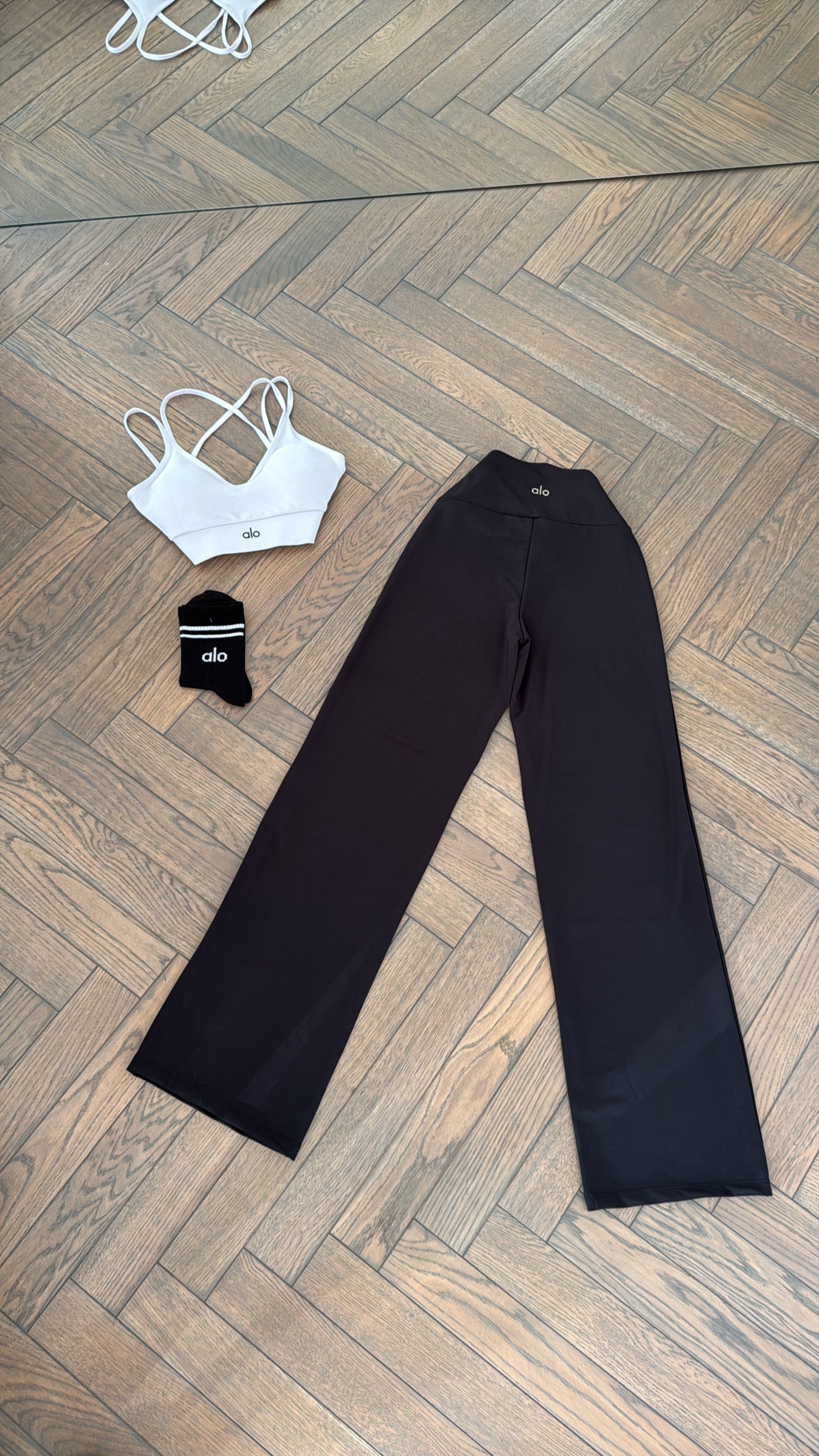 3 piece set- crop top+leggings+socks