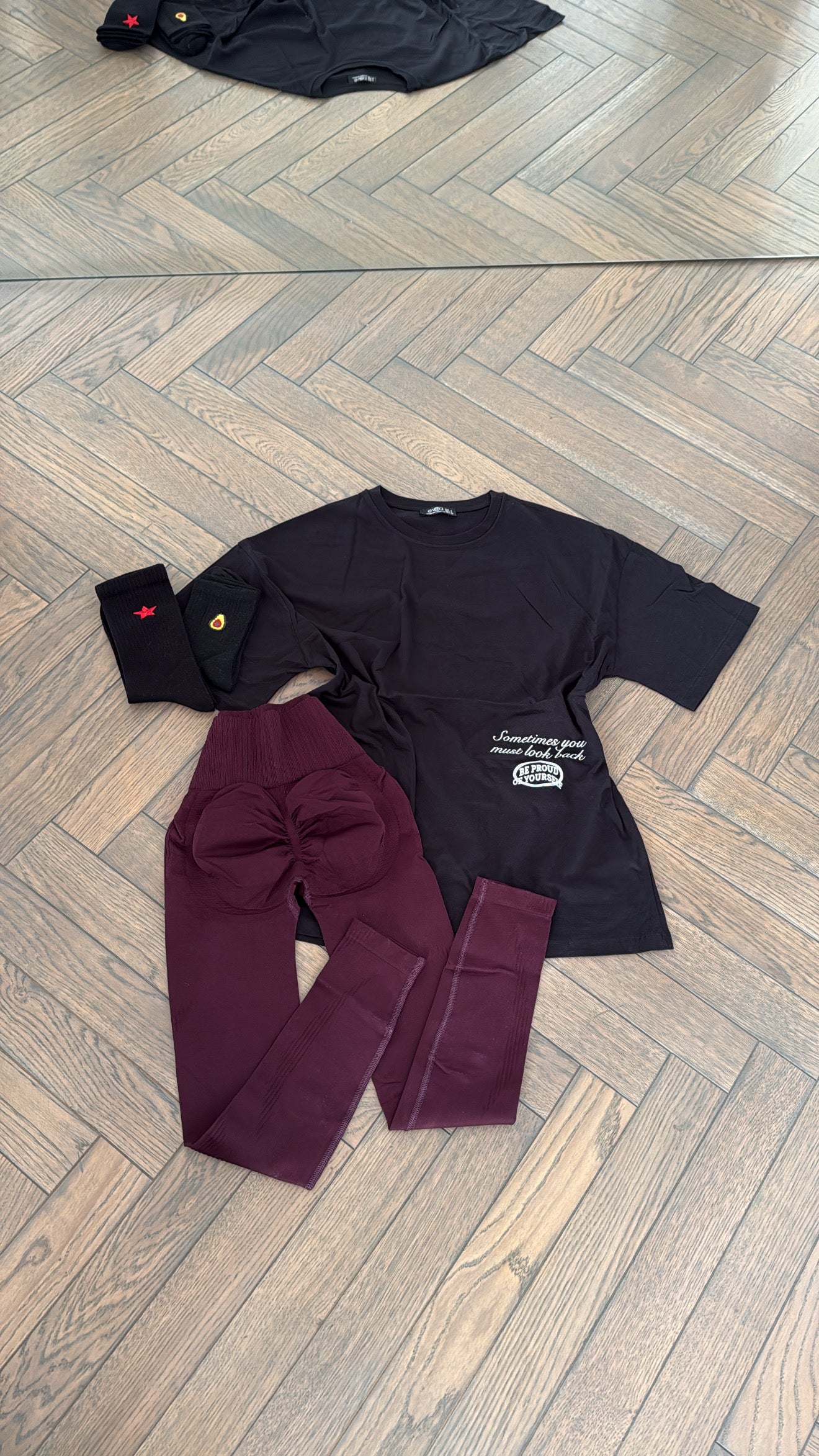 3 piece set- crop top+leggings+socks