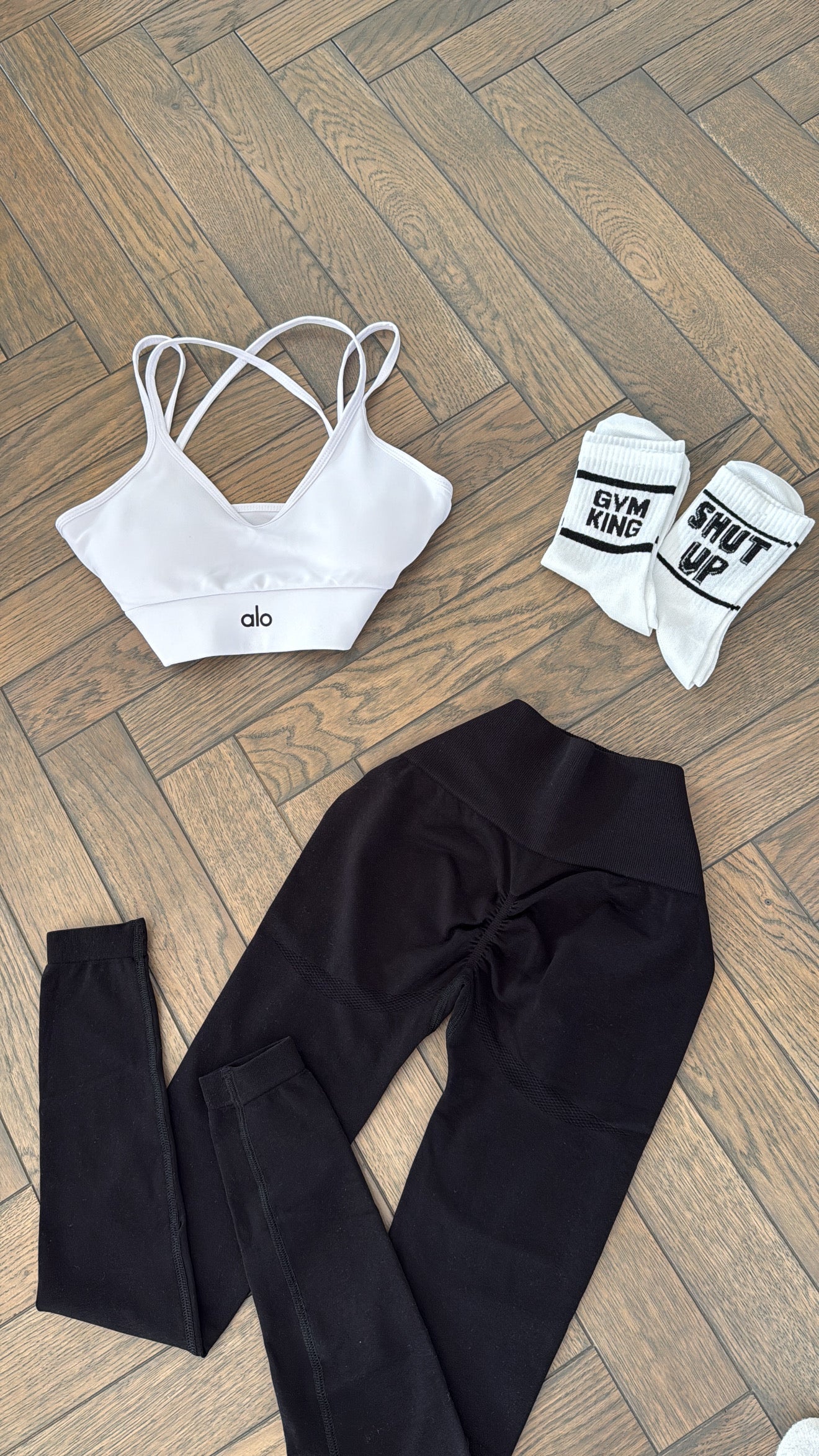 Set- crop top+leggings+socks