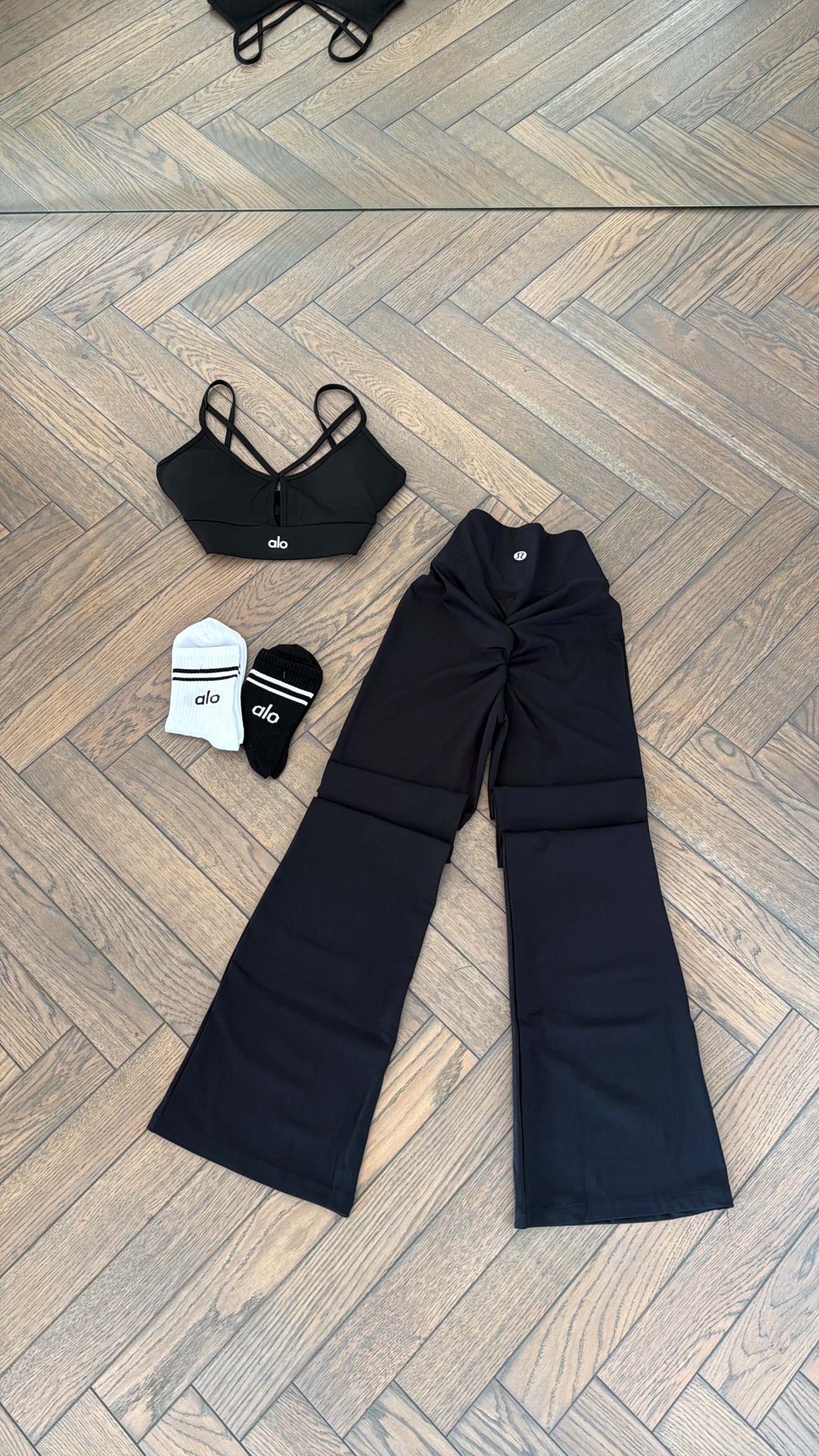 3 piece set- crop top+leggings+socks