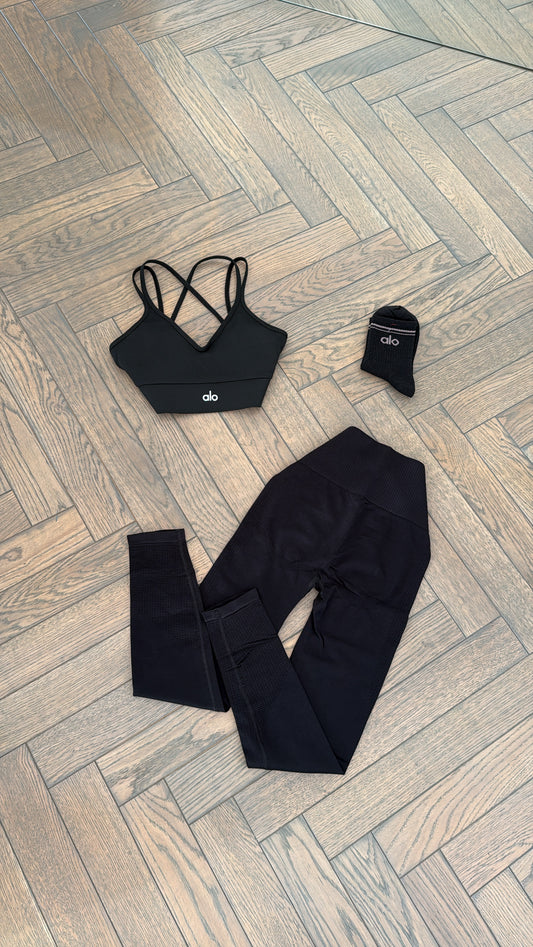 3 piece set-crop top+leggings+socks