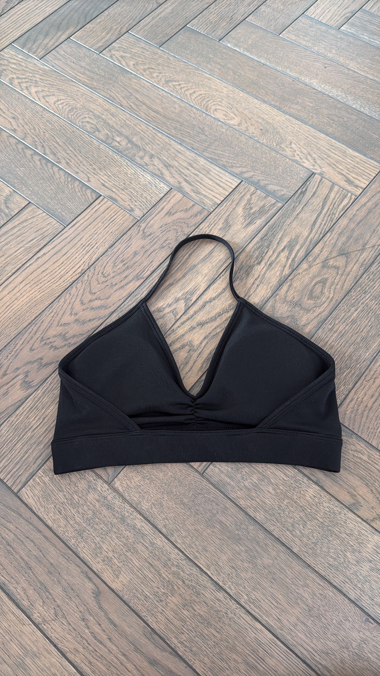 Backless Alo crop top