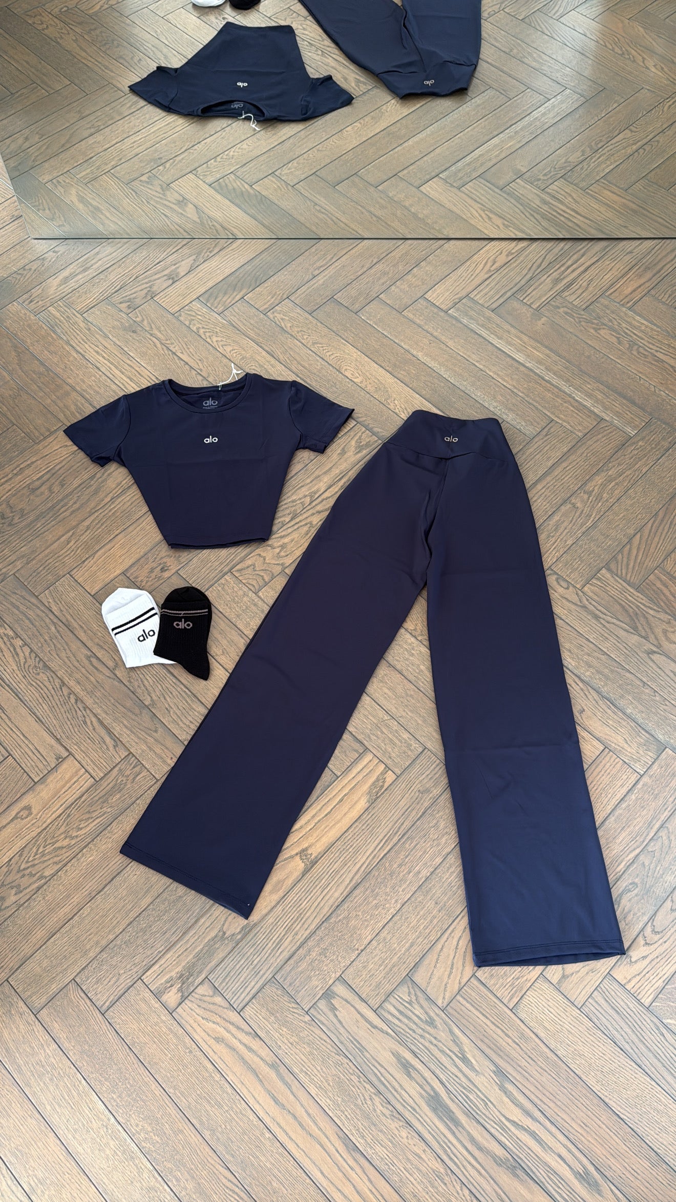 3 piece set- crop top+leggings+socks