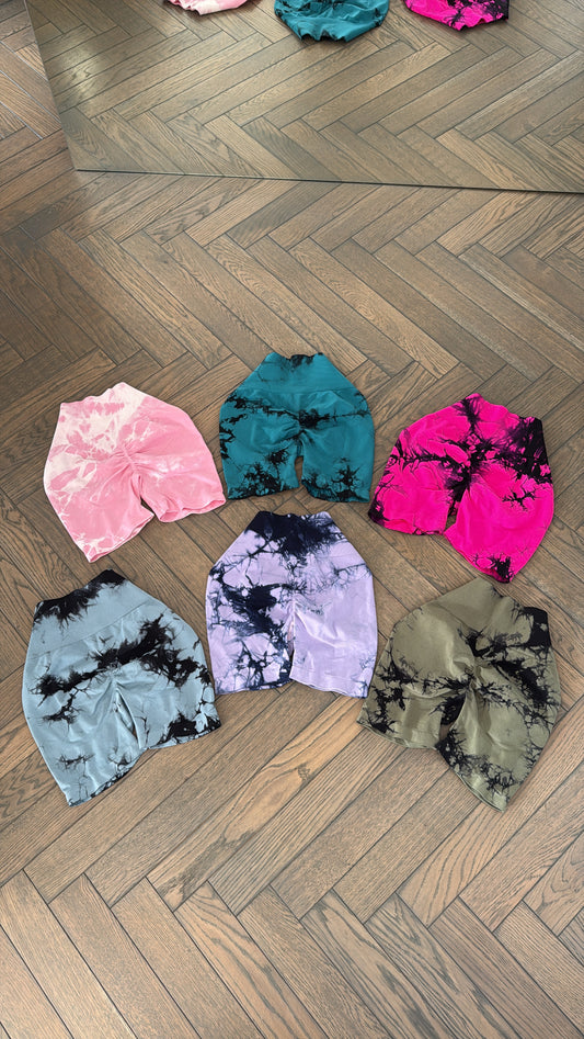 Two colored push up shorts