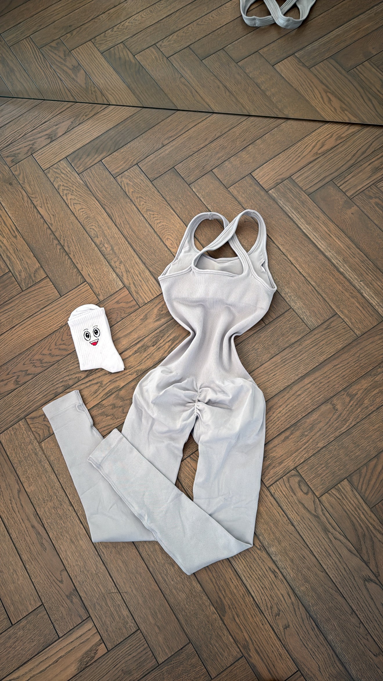 3 piece set- t shirt+jumpsuit+socks