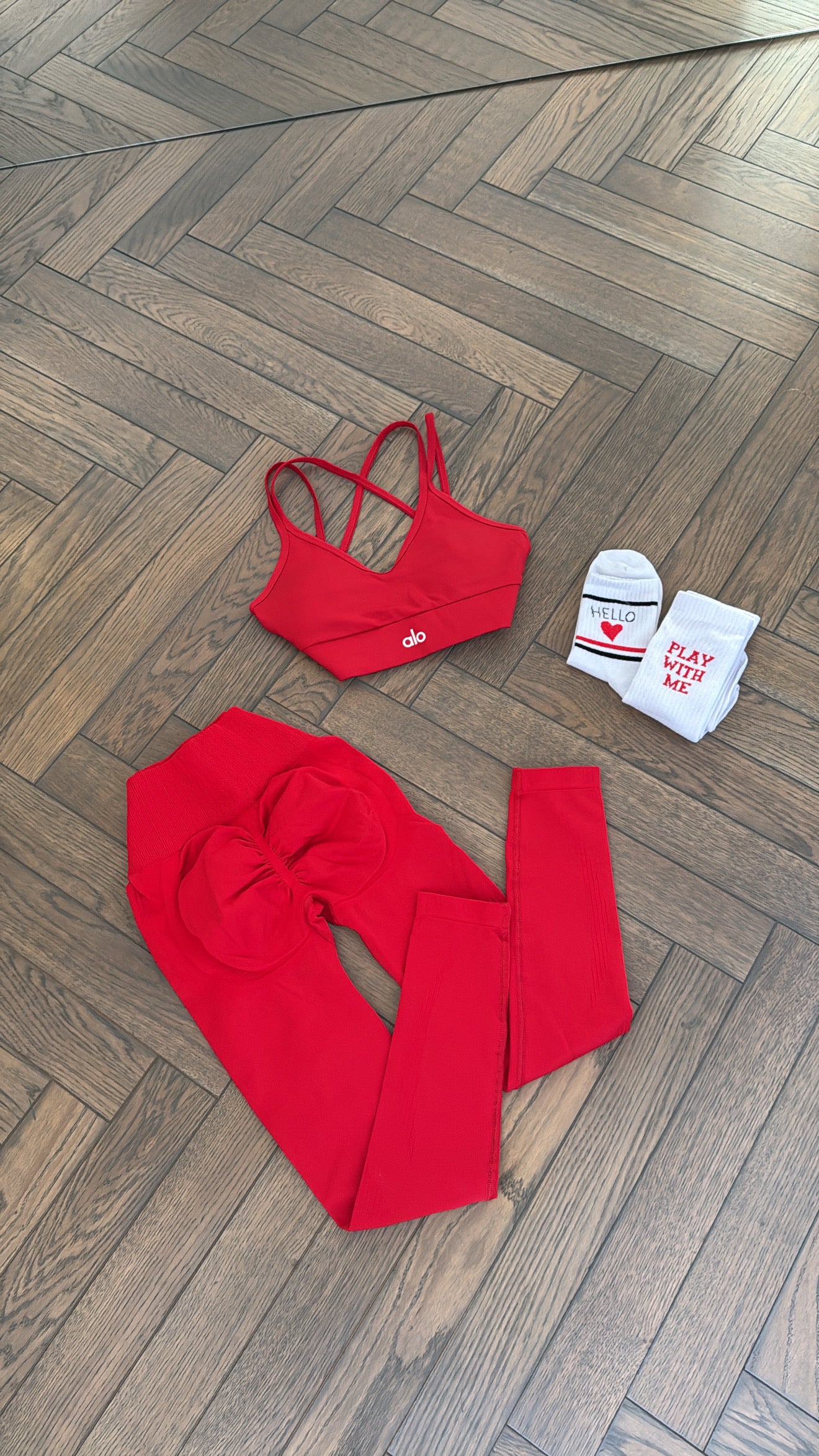 4 piece set- hoodie+crop top+leggings+socks