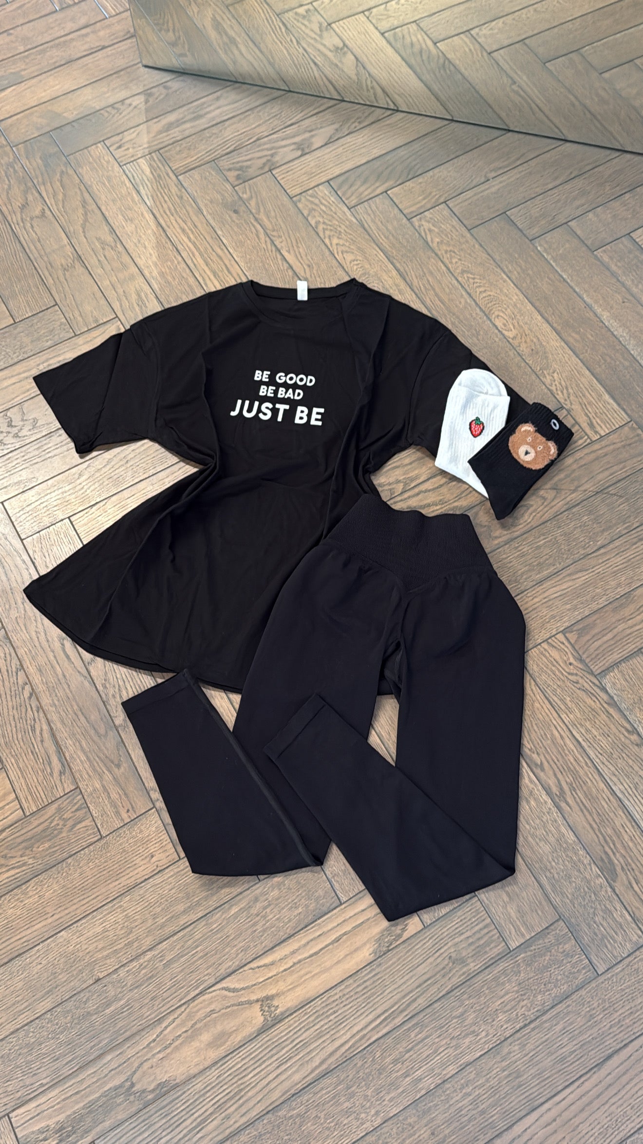 3 piece set- crop top+leggings+socks