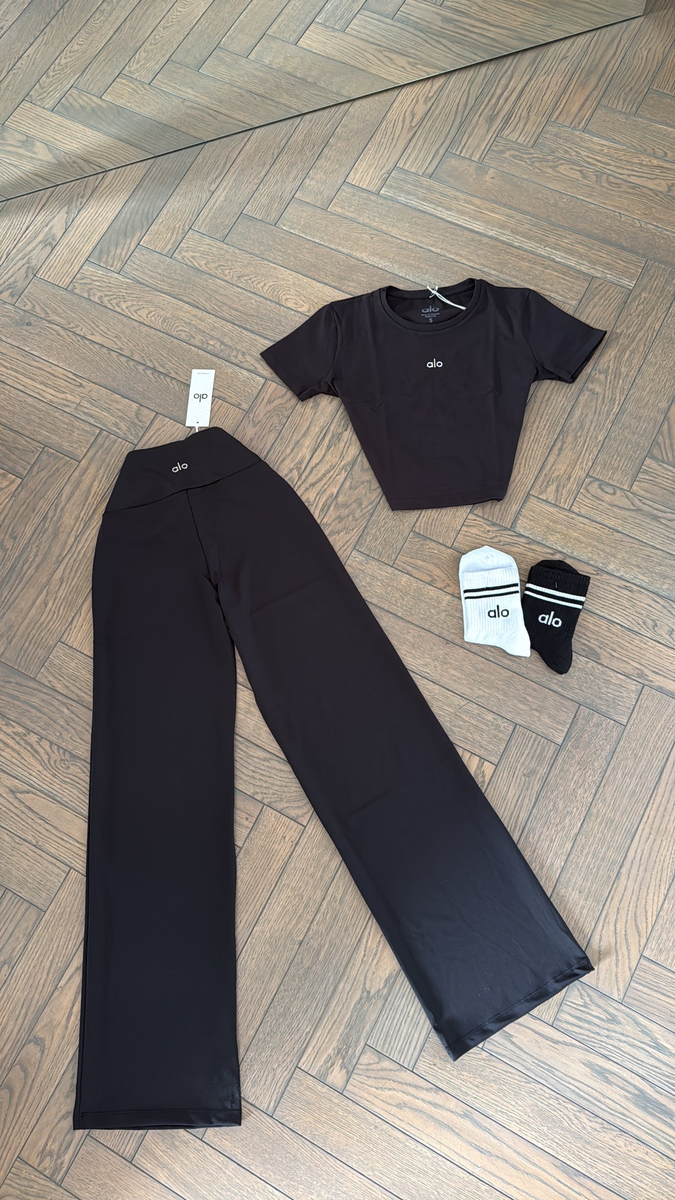 3 piece set- crop top+leggings+socks