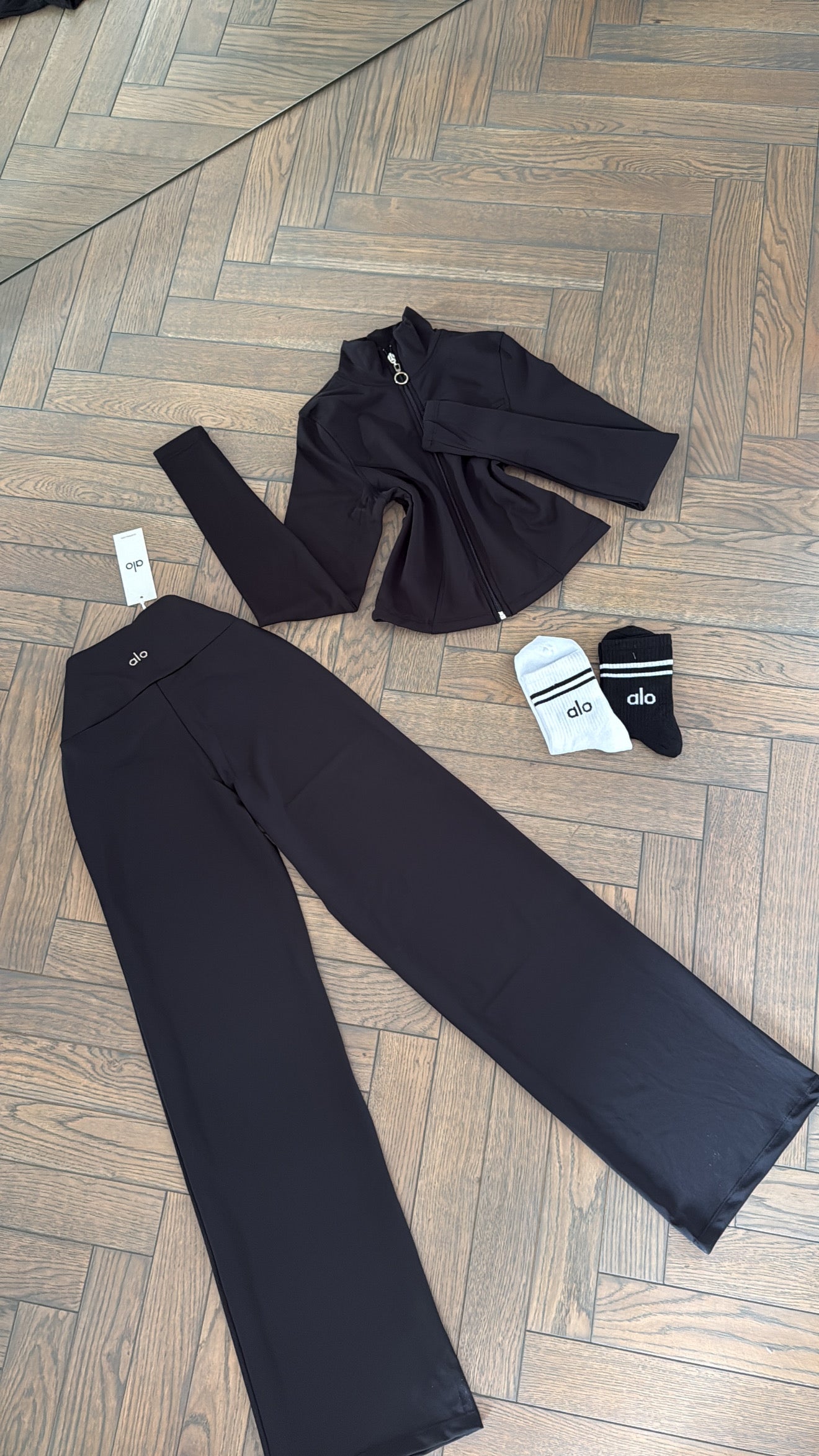 3 piece set- crop top+leggings+socks