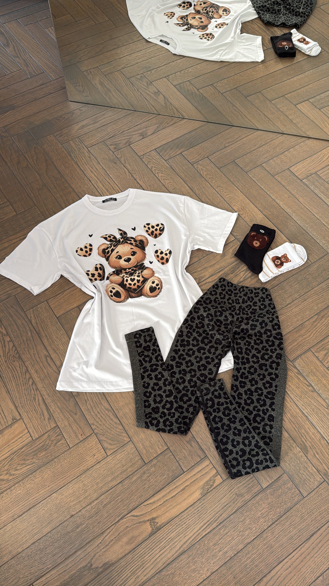 Black leopard printed leggings