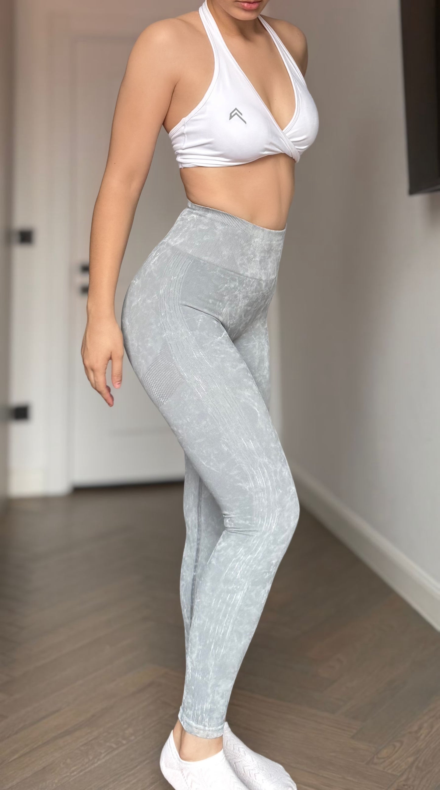 Gray push up leggings