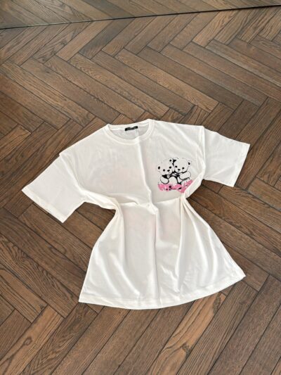 White T shirt
