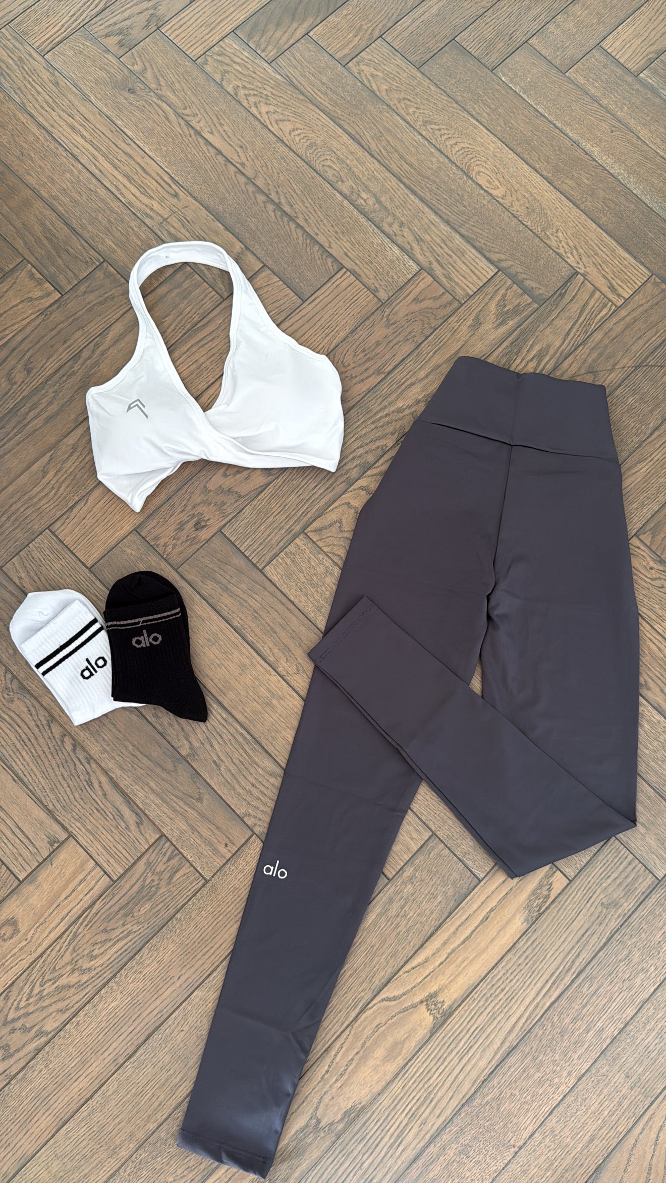 3 piece set-t shirt+leggings+socks - Image 3