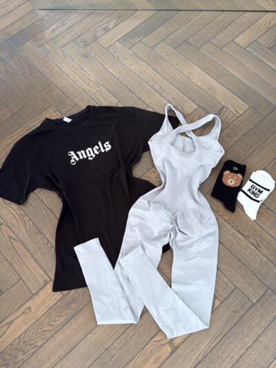 3 piece set- t shirt+jumpsuit+socks