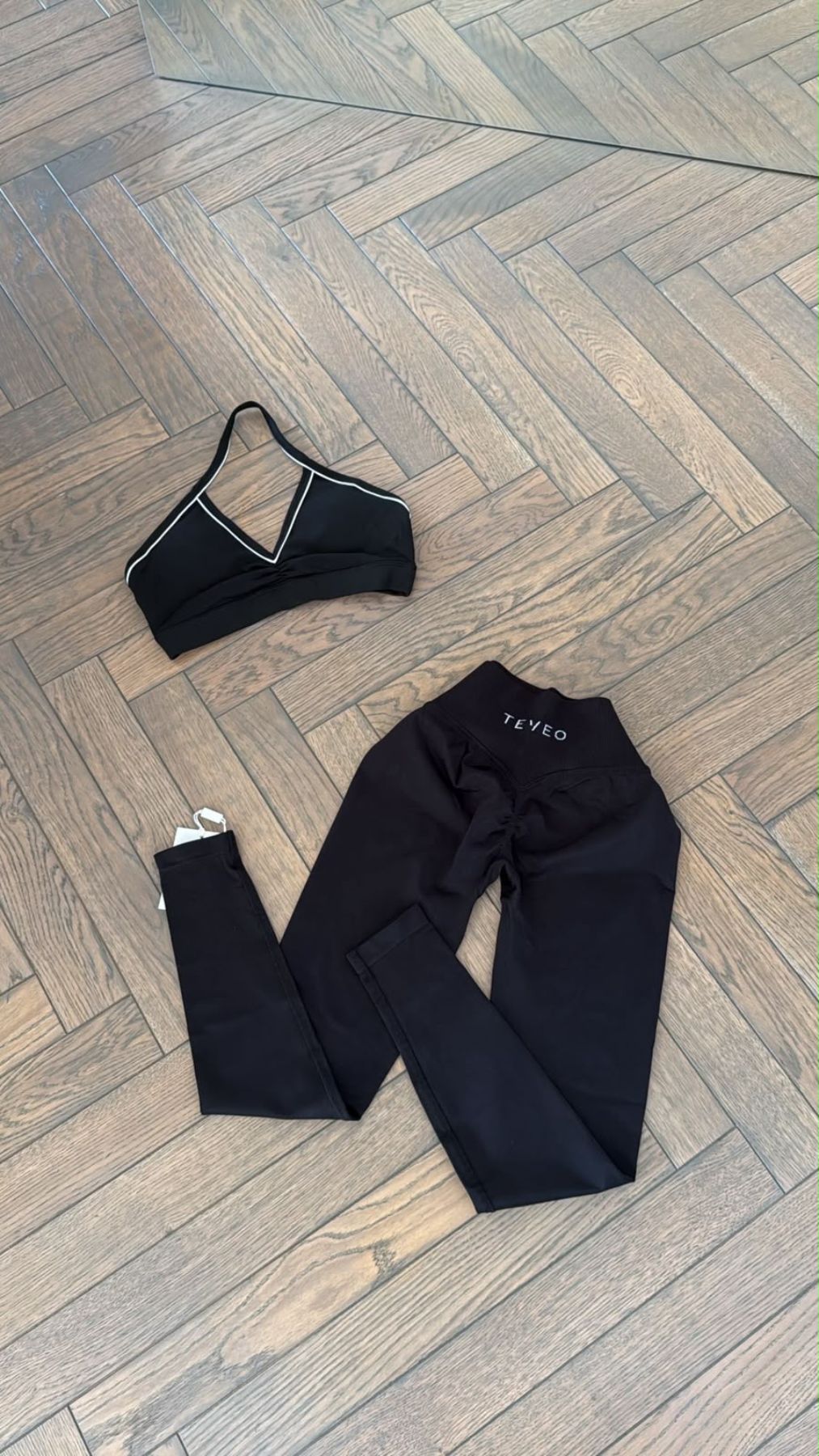 Set/Crop+Teveo Leggings