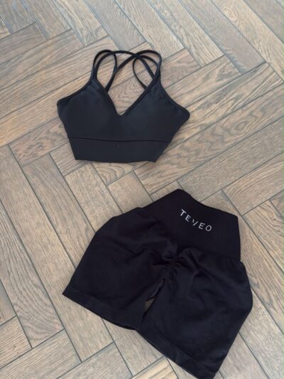 Set/Crop+Teveo Shorts