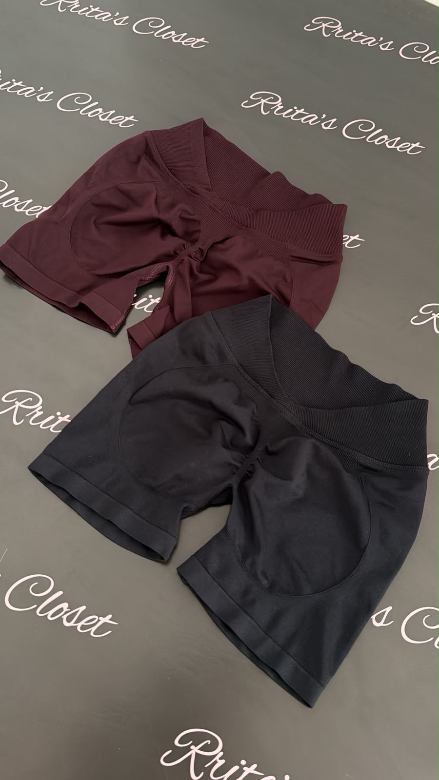 Teveo V-Shape Shorts