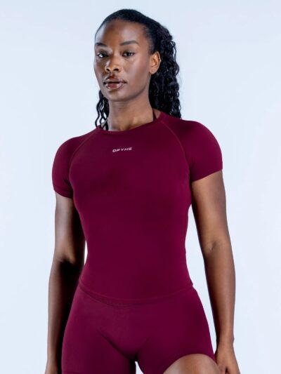 Dfyne Impact Short Sleeve Top - Winter Berry